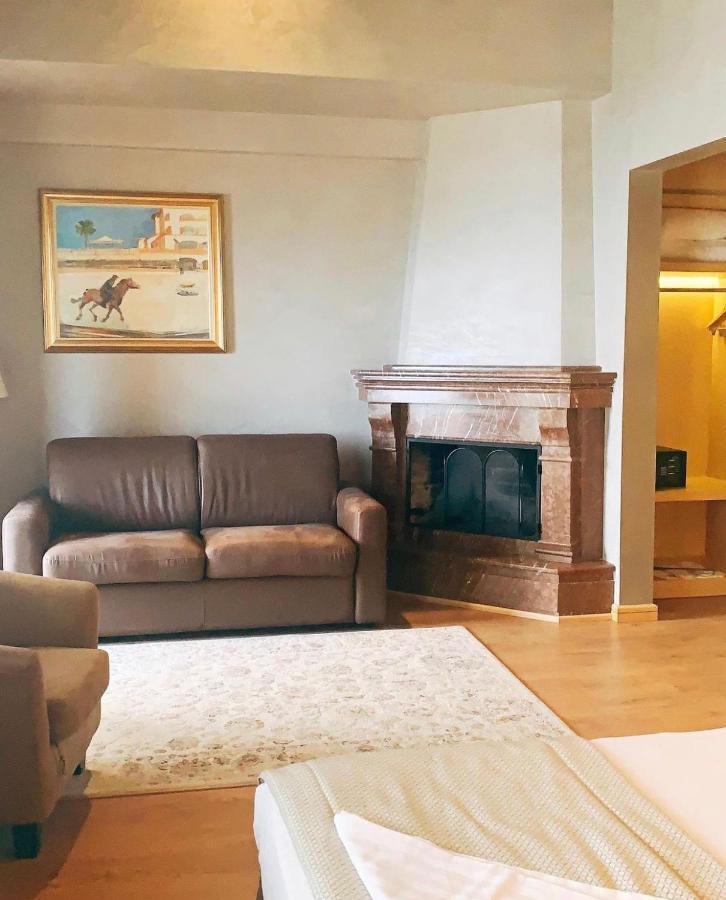 Agroturizem Kodra E Kuajve Hotel Škalngur Eksteriør billede